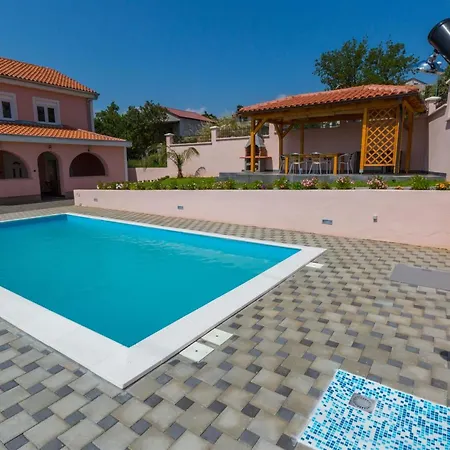 Hébergement de vacances Ch - Hr-09486-03 By Interhome *